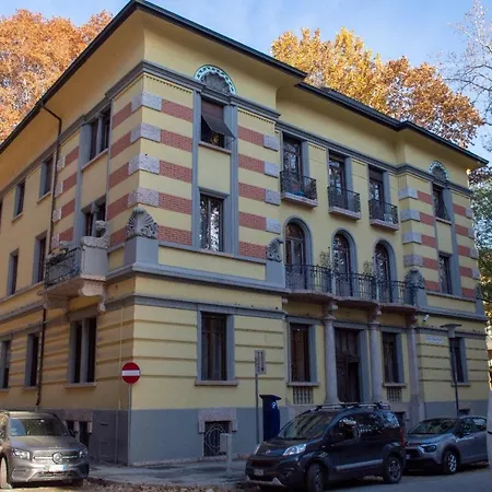 招待所 Palazzo Lachman 特伦托