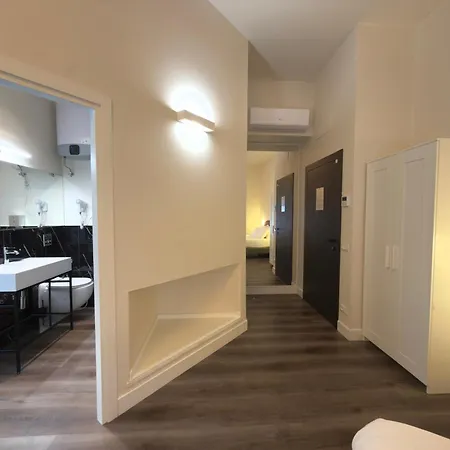 Konukevi Soul Of Grand Lachman Palace Trento