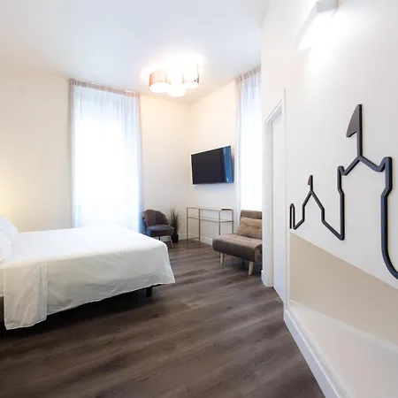 Soul Of Grand Lachman Palace Guest house Trento